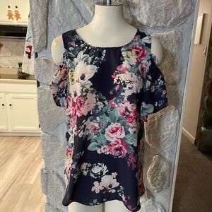 A.Byer Blue Floral Print Cold Shoulder Short Sleeve Blouse- Size Medium